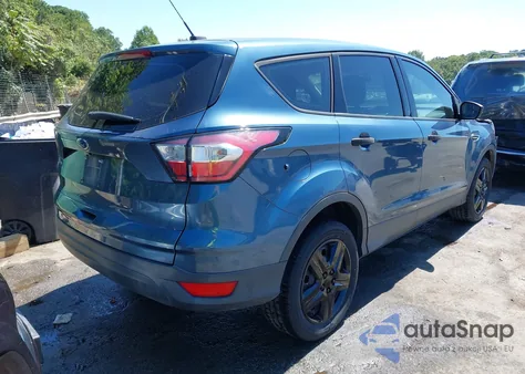 2018 Ford Escape S z USA, uszkodzony, nr VIN 1FMCU0F79JUA90356